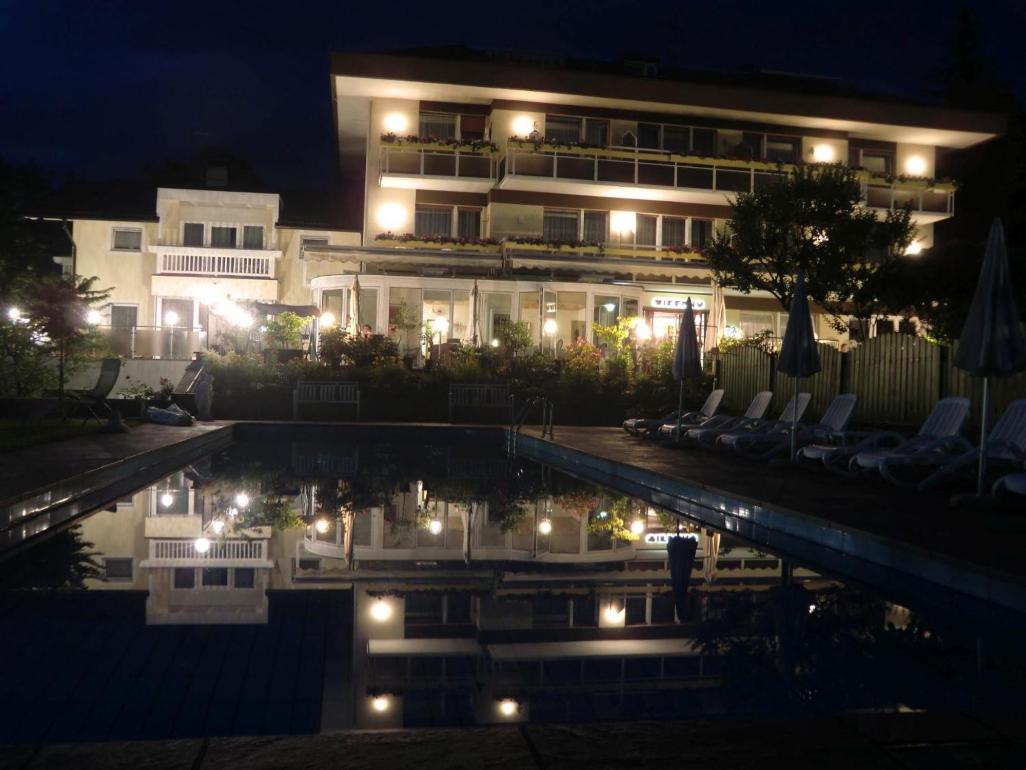 Hotel Tiffany Merano Ngoại thất bức ảnh